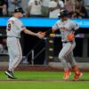 Giants Startle the Mets by Overturning a 4-Run Deficit On the Road